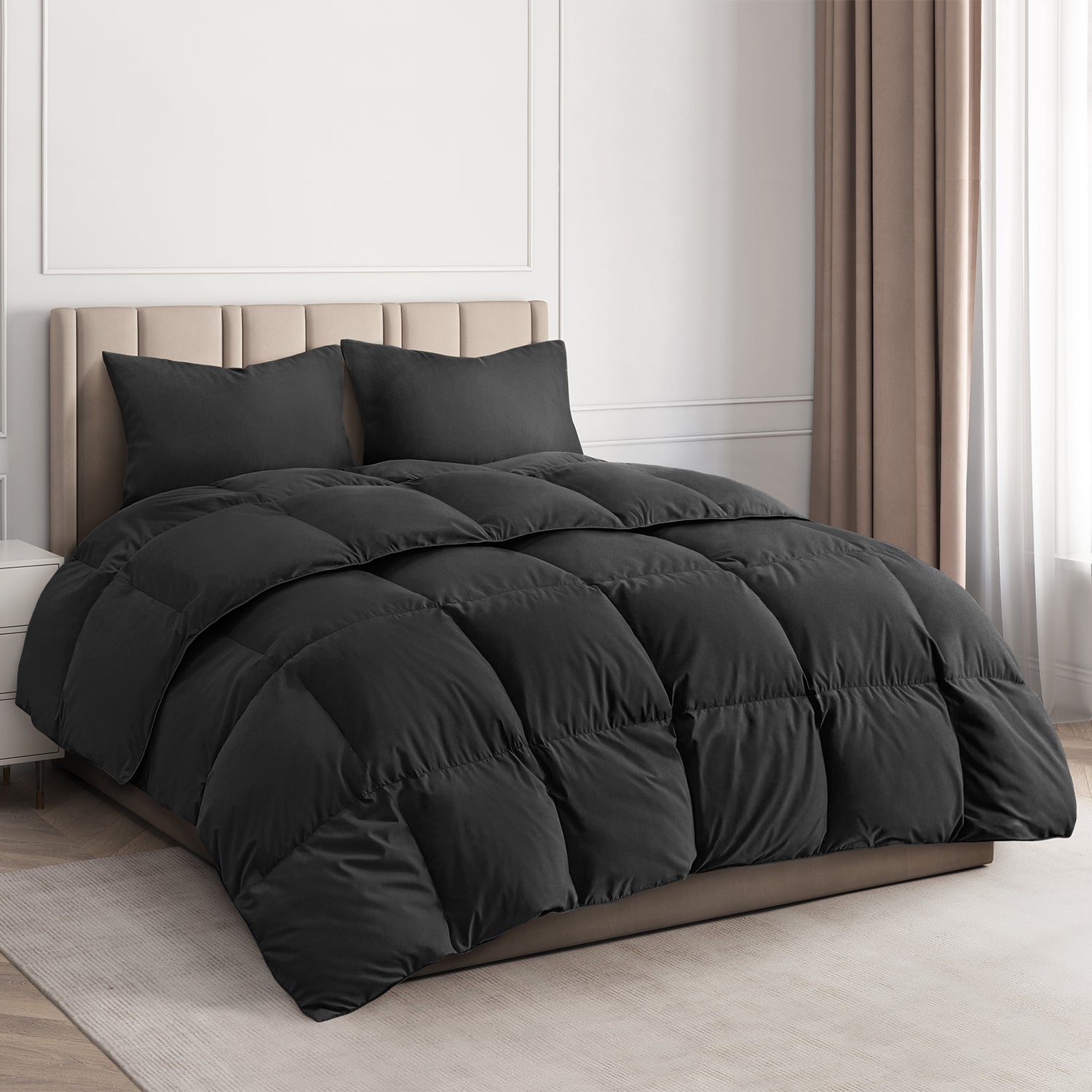 tes Premium Down Alternative Comforter - Black
