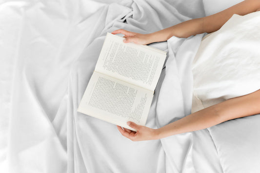 Stay Cool This Summer: Breathable and Lightweight Microfiber and Cotton Bedding