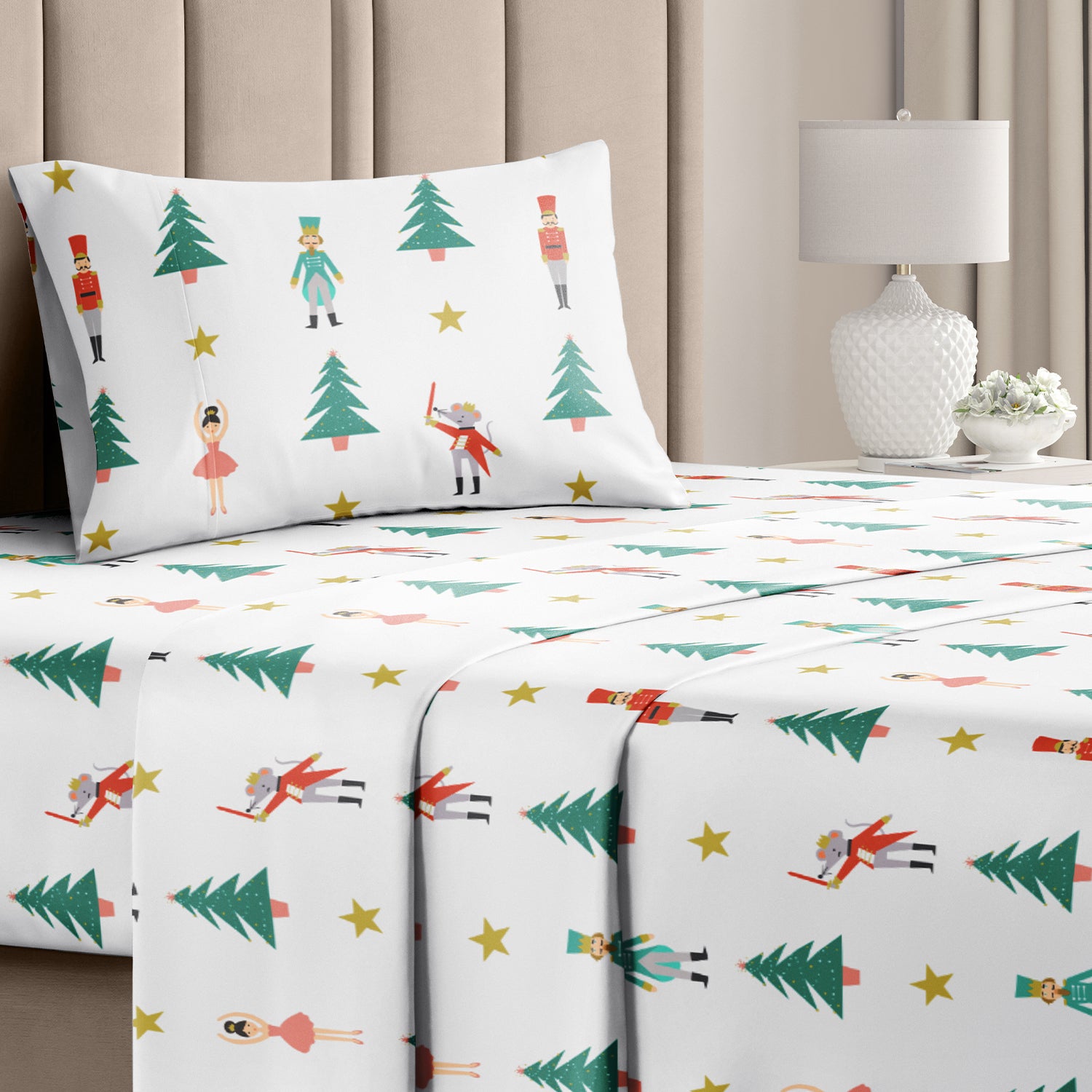 tes 4 Piece Christmas Microfiber