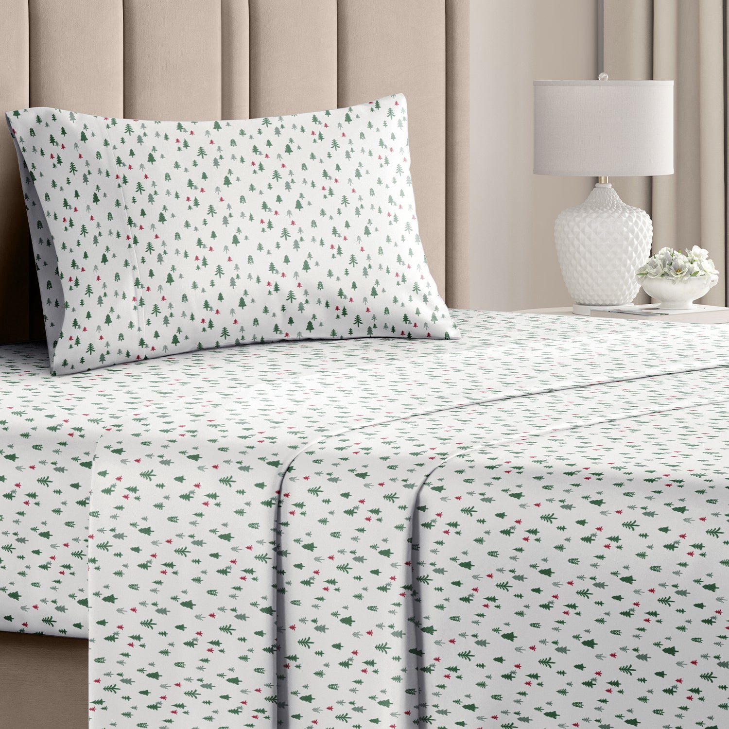 tes 4 Piece Christmas Microfiber